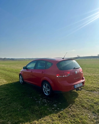 Seat Altea XL cena 17800 przebieg: 199000, rok produkcji 2010 z Młynary małe 79